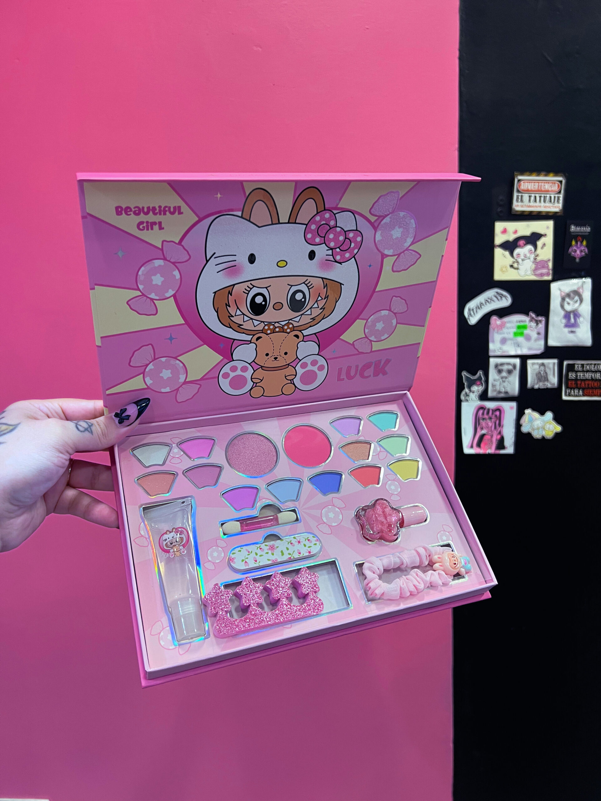 Set de maquillaje infantil Labubu