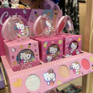 Rubor- Polvo compacto - Iluminador Kitty