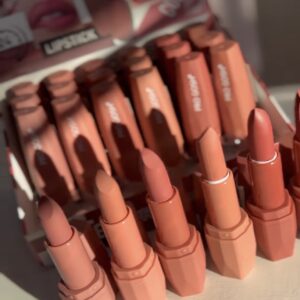 Labial en barra tonos nude