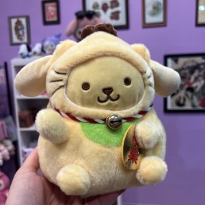 Peluche Pompompurin Maneki neko 20cm