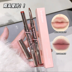 Labial mousse + delineador Kakashow