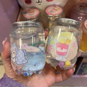 Slime bicolor con glitter y lentejuelas